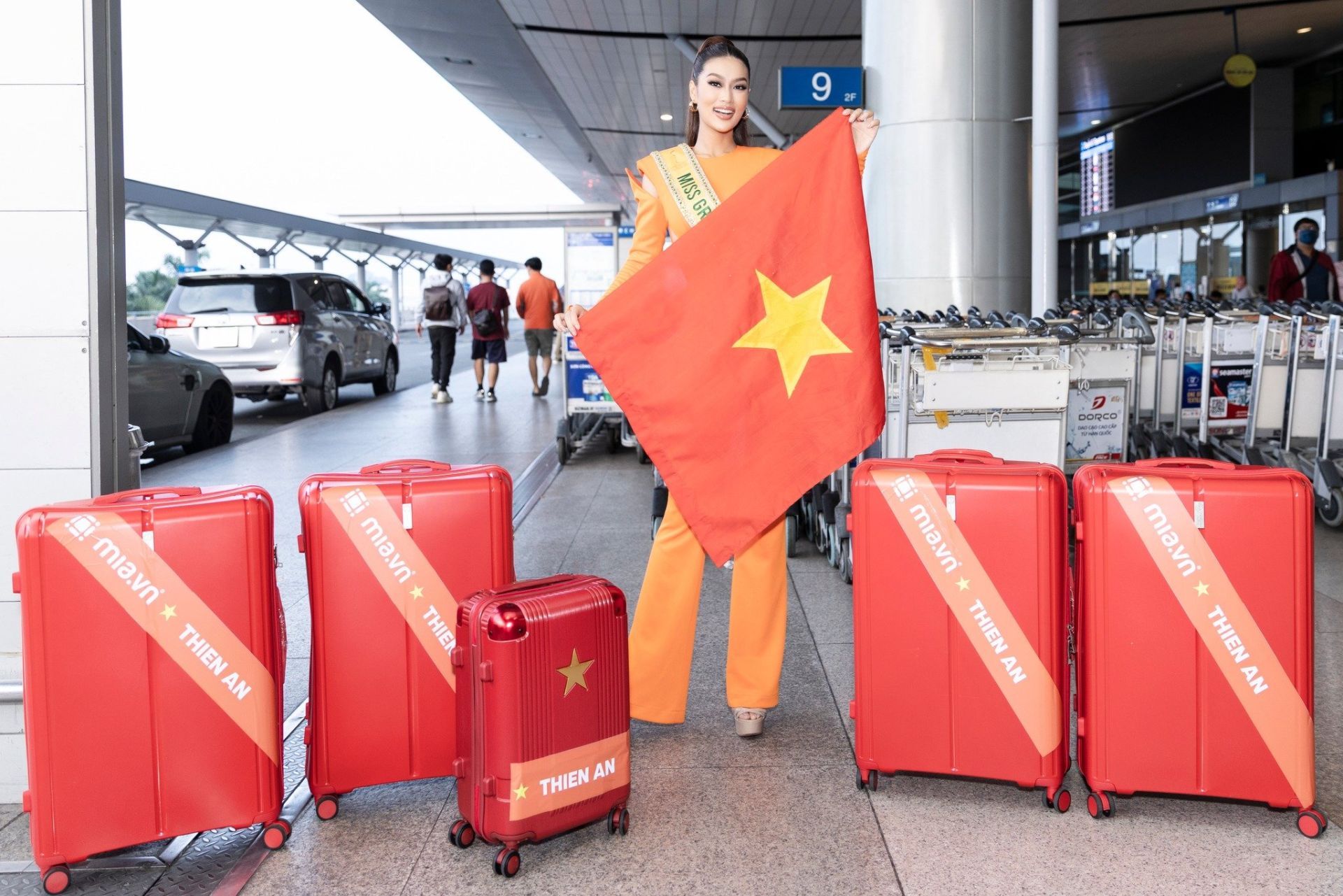 Miss Grand VietNam 2022 - Hoa hậu Thiên Ân và những thành tích nổi bật